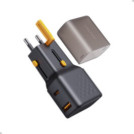 VITO 35 | Multi-National Travel Adapter